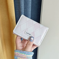 Розовый бумажник