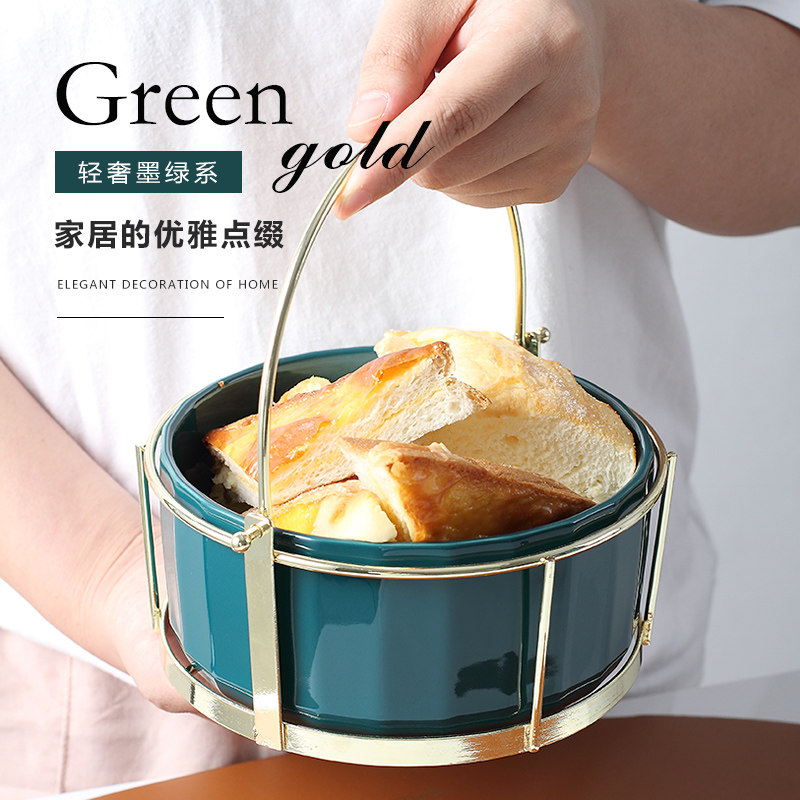 Nordic light and luxurious iron art handle Pan Snack Living Room Dry Fruit Pan Creative ceramic melon Span fruit snack tray