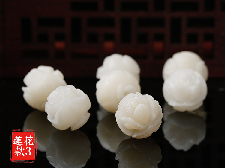 Nhà máy Wangchi trực tiếp cung cấp chạm khắc hoa sen trắng ngọc bích Bodhi vòng tay chạm khắc hoa sen - Vòng đeo tay Clasp vòng gỗ trầm hương