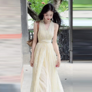 2026 New White V-Neck Sleeveless Halter Neck Backless Dress for Women Summer Seaside Resort Style Beach Long Dress