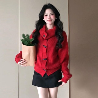 Retro Red Turtleneck Sweater with Horn Buttons, Lazy and High-End Korean Style Knitted Cardigan Jacket for Women in Autumn and Winter