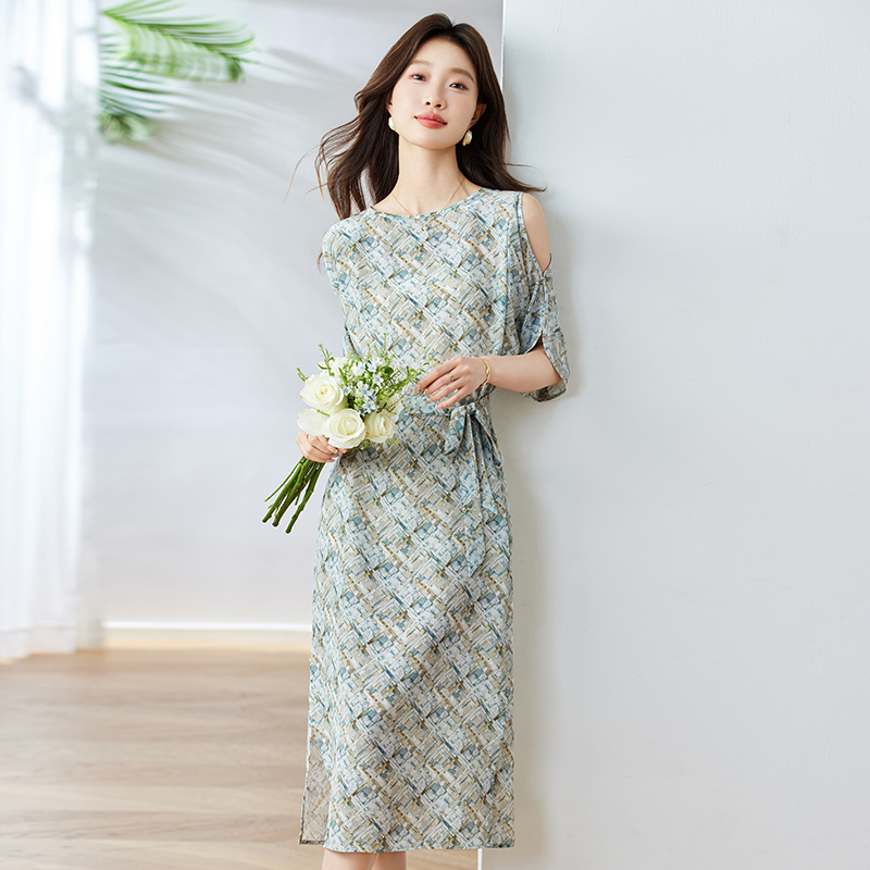 Dior Off-Shoulder Lightweight Silk Dress for Women, Summer Knee-Length Floral 100% Mulberry Silk Designer Slim Fit Dior Off-Shoulder Lightweight Silk Dress for Women, Summer Knee-Length Floral 100% Mulberry Silk Designer Slim Fit