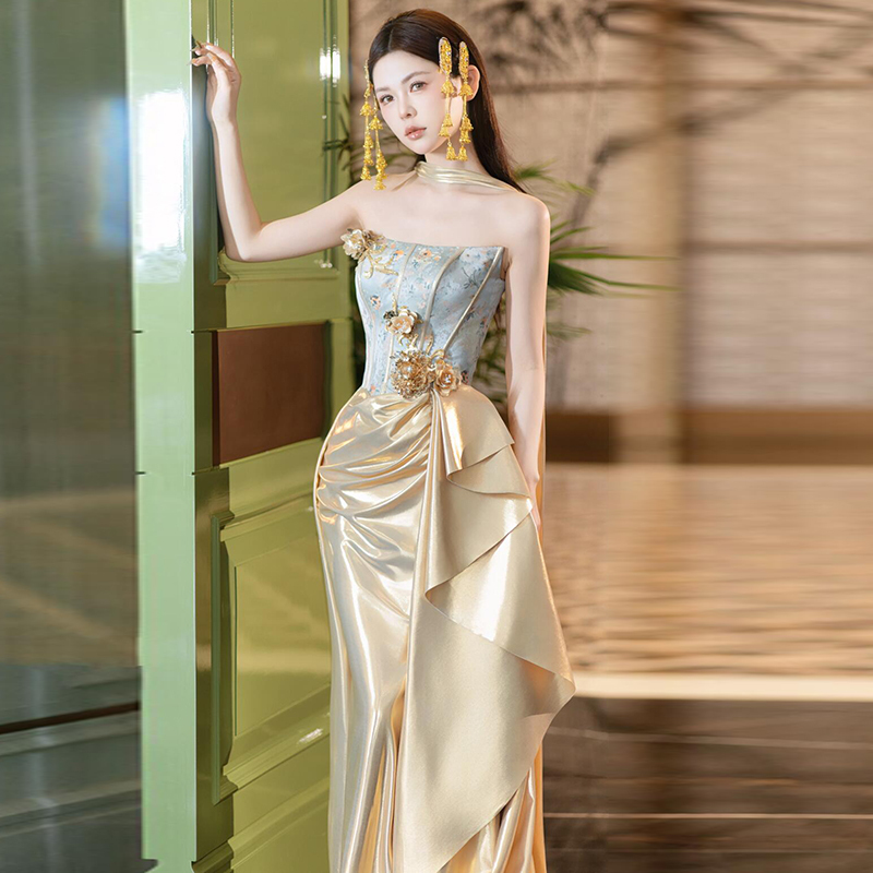 Golden High-End Toast Dress, New Chinese-Style Morning Robe for Women, Bride's Strapless Light Luxury Niche Elegant Engagement Banquet Evening Dress