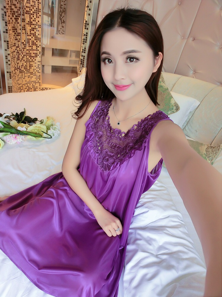 Đồ ngủ của phụ nữ ngắn tay kích thước lớn băng dài lụa mùa hè chất béo MM nightdress lỏng sexy mang thai phụ nữ mang thai nightdress sling