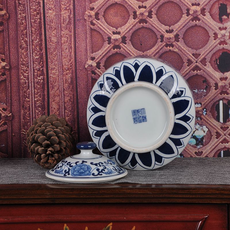 Jingdezhen blue and white ceramics glaze color storage tank under caddy fixings household adornment handicraft furnishing articles