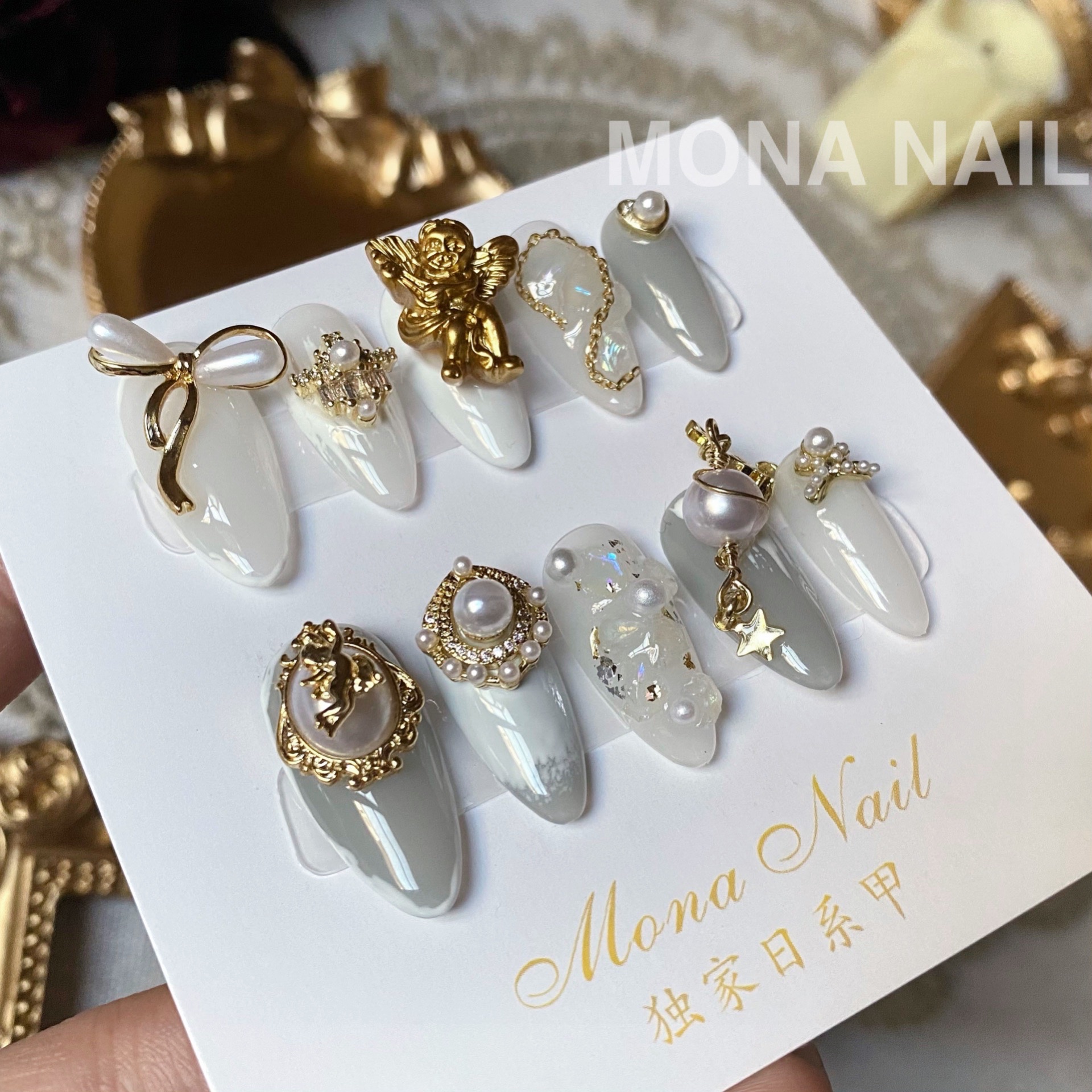 Beauty qualifies Baroque palace Day style wearables custom detachable ins small red book shake-in-the-red web