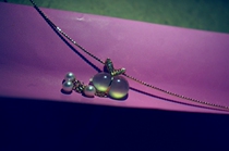 Give the best yourself 18K gold collar Jade Little Fulu and akoya