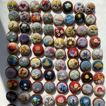 Embroidery handmade brooch chapter creative couple men and women gift diy gift for foreigners finished Chinese style