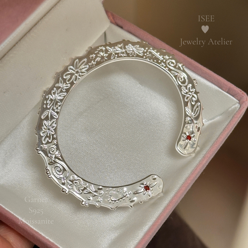 I Saw the Isee Original Spring Sunshine Open Bracelet, S925 Silver, Handmade by a Designer, Niche Flying Saucer Bracelet I Saw the Isee Original Spring Sunshine Open Bracelet, S925 Silver, Handmade by a Designer, Niche Flying Saucer Bracelet