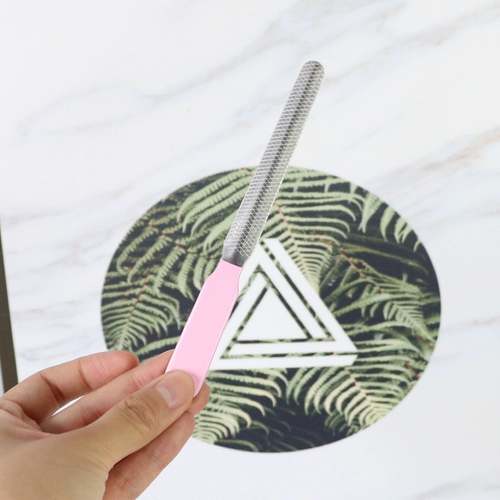 Домашние ногти срезайте кошачьи гвоздь щенка.