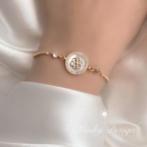 White Tea Whisper Camellia Bracellae Girls Japanese Bracelet Jewelry Handsets Cold and Light Luxury