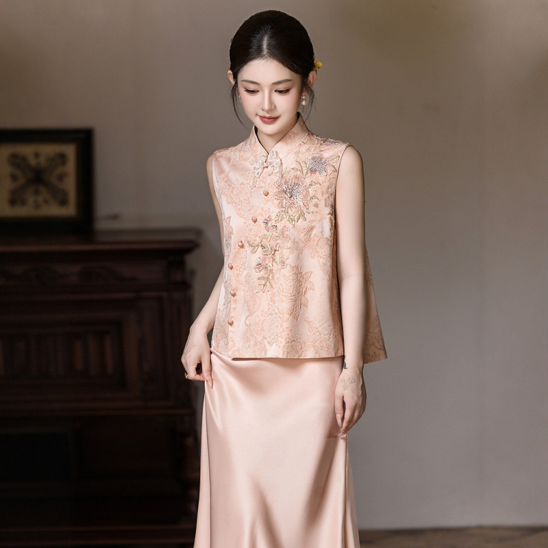 New Chinese-Style Improved Cheongsam Toast Dress for Bride, High-End Wedding Engagement Pink Dress for Petite Women, Homecoming New Chinese-Style Improved Cheongsam Toast Dress for Bride, High-End Wedding Engagement Pink Dress for Petite Women, Homecoming