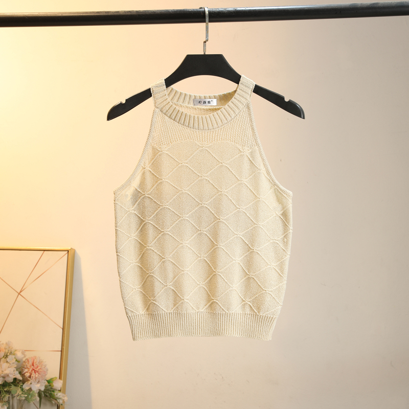 Fashionable and Elegant Argyle Pattern Halter Neck Sleeveless Knitted Vest for Women, Slim Fit and Stylish Design Top Fashionable and Elegant Argyle Pattern Halter Neck Sleeveless Knitted Vest for Women, Slim Fit and Stylish Design Top