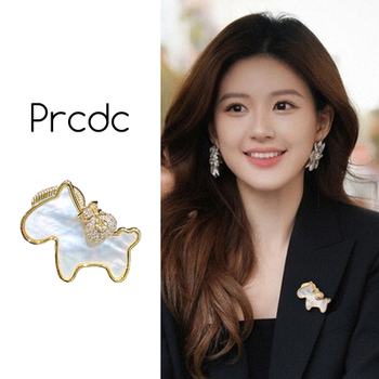 Cute Little Horse Brooch, High-End Women's Luxury Style, 2025 New Style, High-End Coat Brooch, Exquisite and Fashionable Accessory