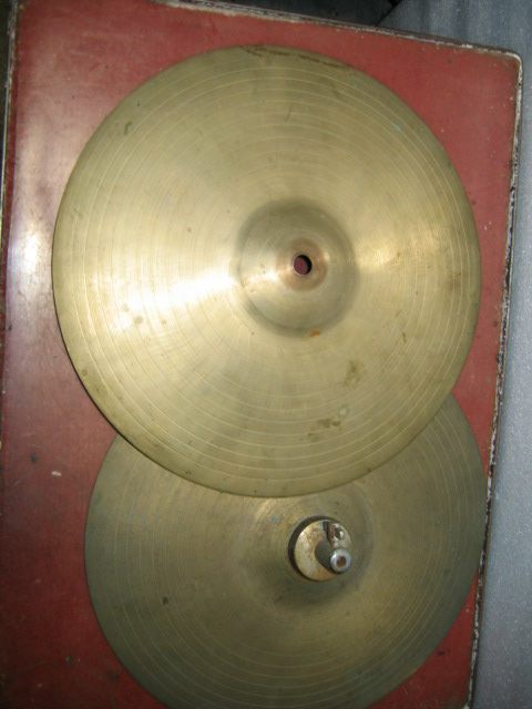 Brass 300mm trampled on cymbal hammock with two pieces of weight: 1000 grams-LIKE