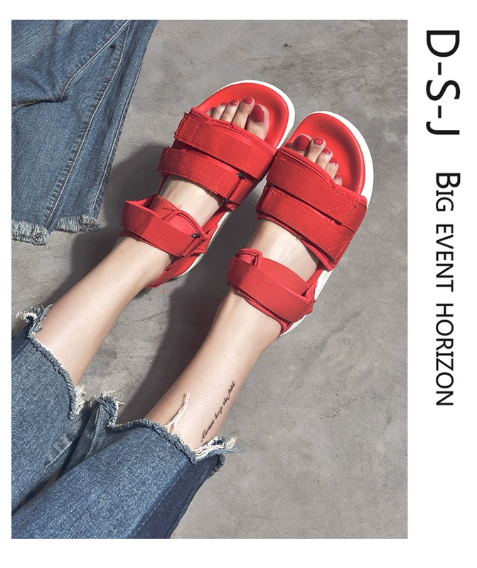 Giày sandal đế đỏ nữ 2019 mới hè phẳng đế bằng thể thao hoang dã đế dày đế dày đi biển - Sandal