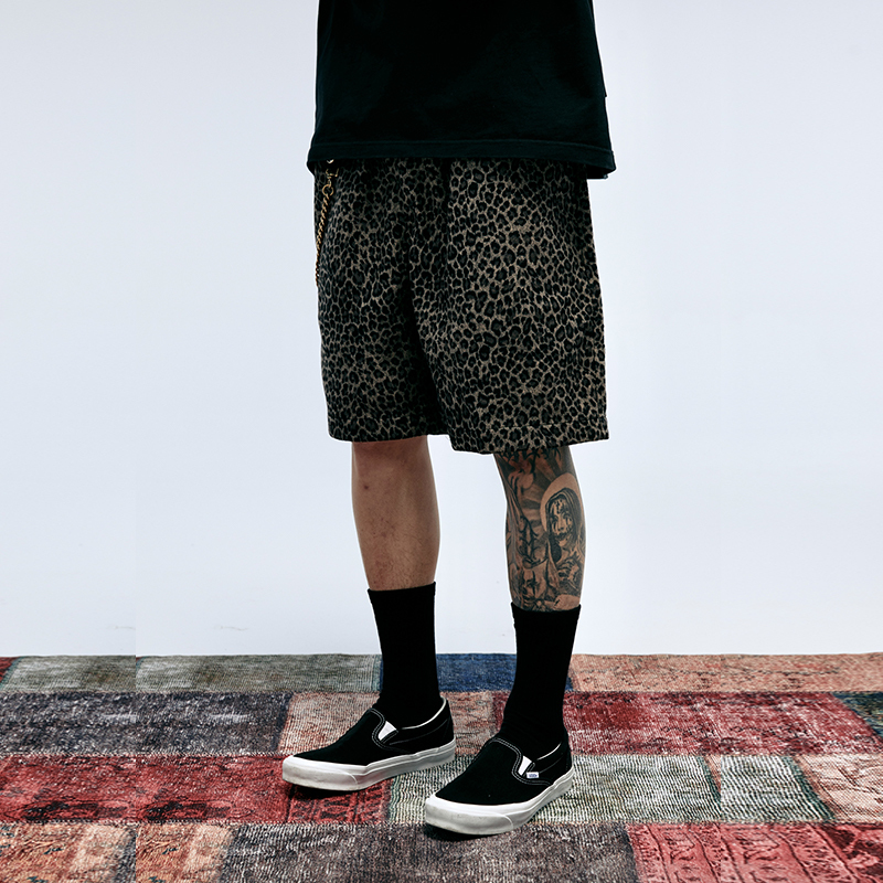 Swfi Far East New Men's National Trendy Style Sports Casual Pants Loose Leopard Print Animal Print Japanese Fleece Shorts Swfi Far East New Men's National Trendy Style Sports Casual Pants Loose Leopard Print Animal Print Japanese Fleece Shorts
