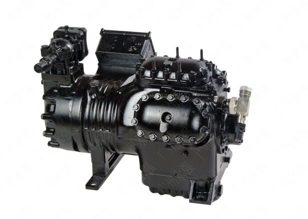 Valley wheel semi-closed D4DH-2500 4SHH-2500 25 Refrigerated Depot Compressor Displacement 70 8m3 h