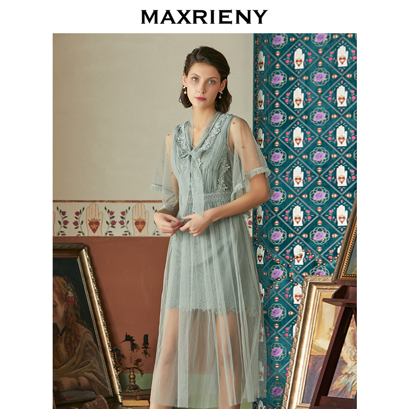 MAXRIENY's new retro temperament lace lace waist dress mesh stitching mid-length skirt is thin