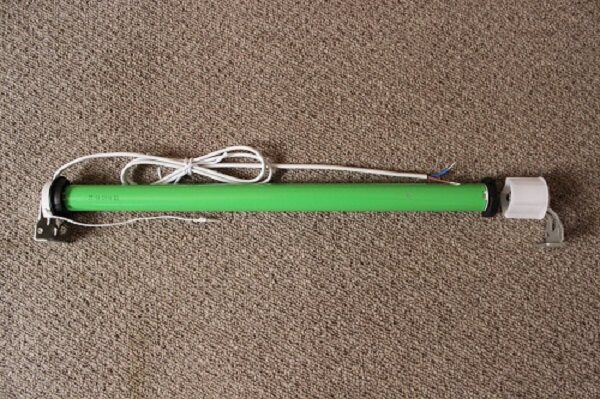 Lithium battery tubular roller shutter motor charging models without wiring 110v-230v charge a single power for six months of durability