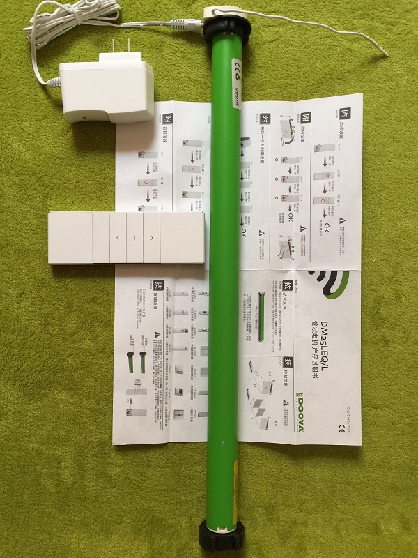 Lithium battery tubular curtain motor charging model does not need to
