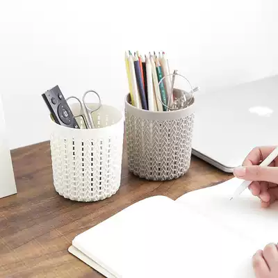 Simple small fresh desktop decoration pen holder round hollow girl storage tube beauty brush makeup brush eyebrow pencil storage box