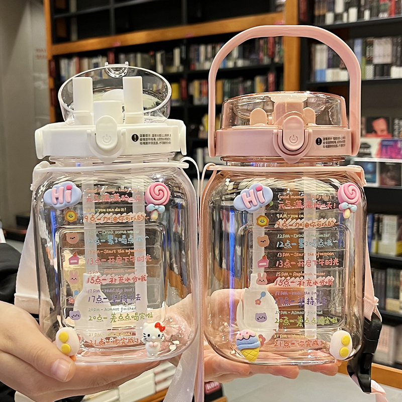 Water Glass Large Capacity Woman High Face Value Straw Cup Cute Mesh Red Big Belly 2021 New Summer Portable Plastic Cups