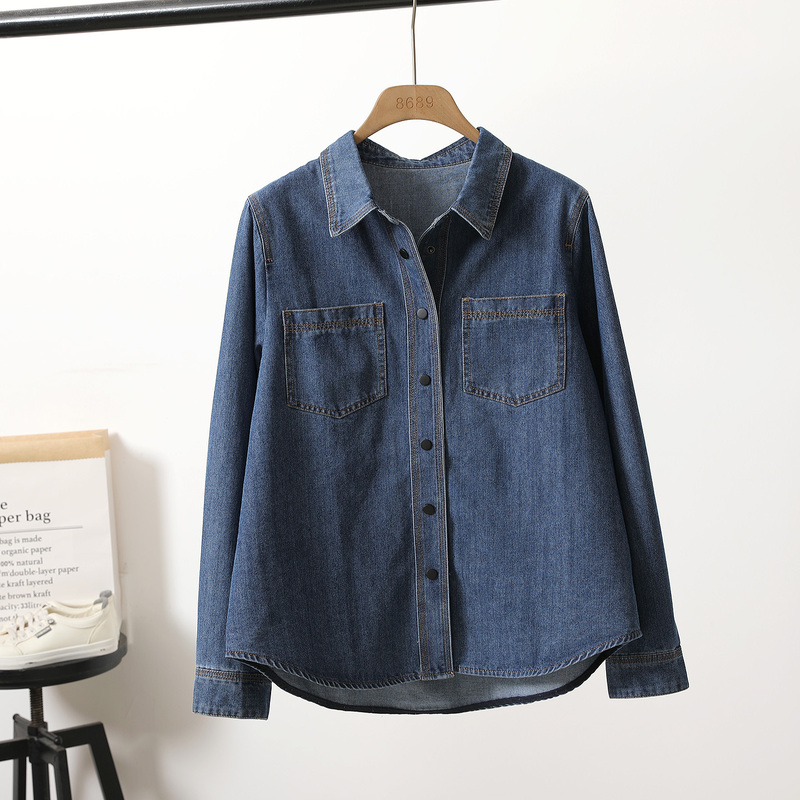 Vintage Denim Shirt for Women, Long-Sleeved, Loose Fit, Suitable for Petite Sizes, Layered Wear, Blue Pocket Design, Outerwear Denim Top Vintage Denim Shirt for Women, Long-Sleeved, Loose Fit, Suitable for Petite Sizes, Layered Wear, Blue Pocket Design, Outerwear Denim Top