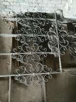 Processing custom wrought iron stair flower forging iron flower forging stair flower wrought stairway flower iron stair flower railings flower