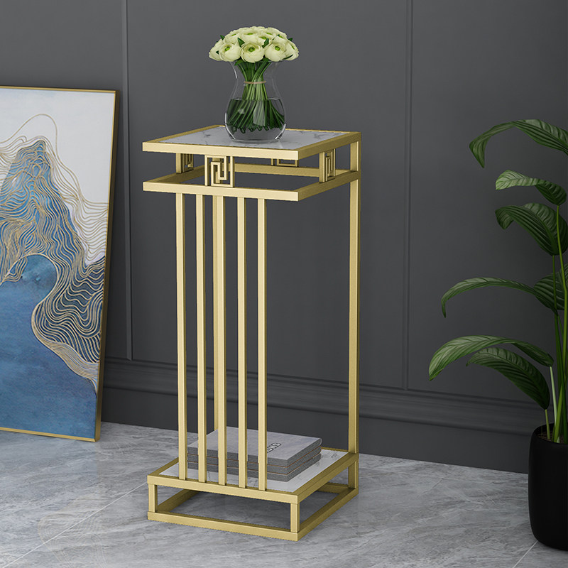 Light luxury shelf sub-living room floor balcony shelf interior network red modern minimal iron multi-layer flower frame