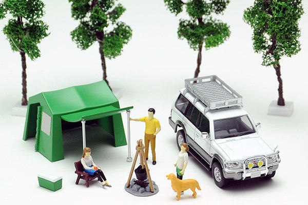 Модель машины 20年6月 tomy tlv1/64 car snap 01a camp  pajero 车/营地 Tomica