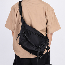 Messenger bag mens new Japanese trendy brand tooling postman bag texture black large capacity college students take mens shoulder bag