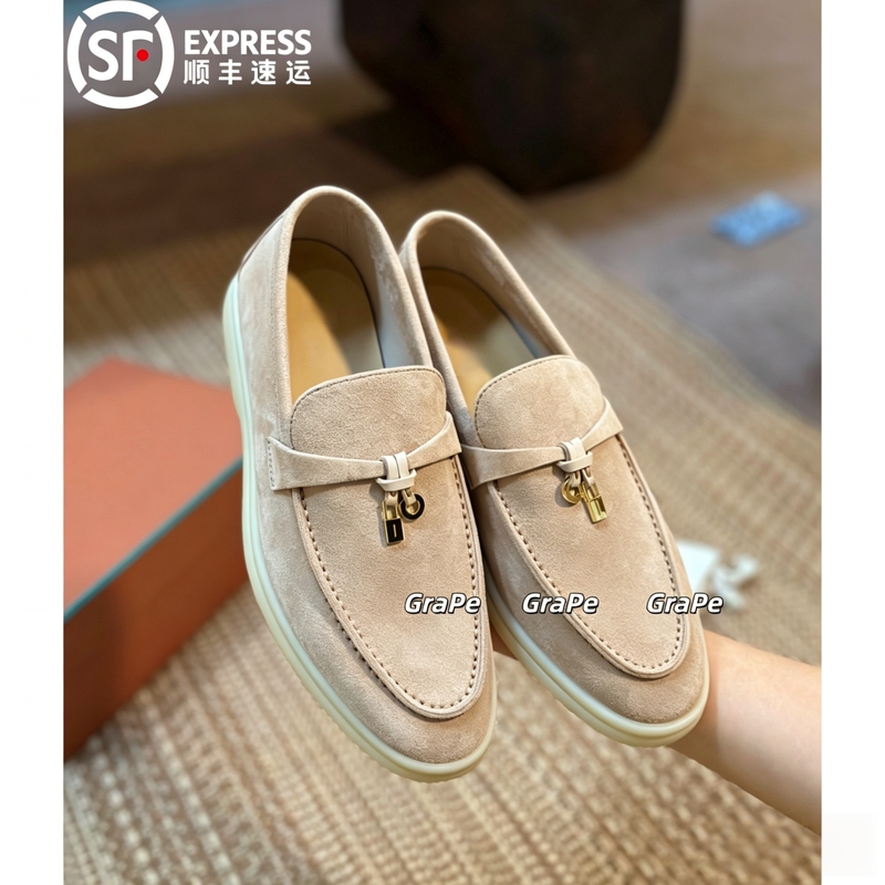 Semi-Premium/ Loafer Shoes for Women, Slip-On, Old Money Style, Suede Casual Shoes with Tassel Pendant, Lazy Slip-On Shoes, Flat Sole