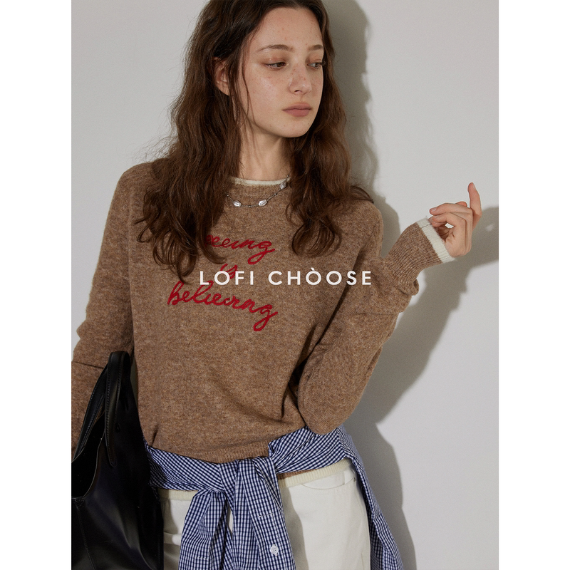 Lofi Choose Color-Blocked Letter Knit Sweater for Women, New Autumn Style, High-End, Elegant, Loose-Fitting Long-Sleeve Top Lofi Choose Color-Blocked Letter Knit Sweater for Women, New Autumn Style, High-End, Elegant, Loose-Fitting Long-Sleeve Top