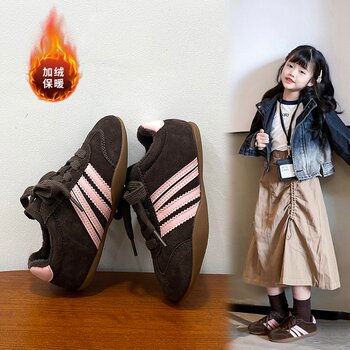 10,000 yuan in monthly sales for children's sports shoes