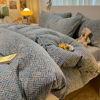 Milk Velvet Four-Piece Bedding Set, Thickened Double-Sided Winter Coral Flannel Duvet Cover and Bed Sheet Set, 4-Piece Set