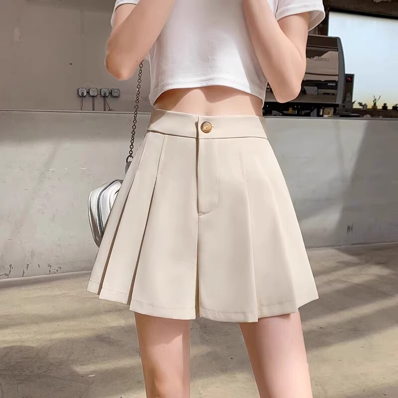 Plus-Size Black Suit Pleated Skirt Shorts for Women, Summer Thin High-Waisted Slimming Wide-Leg Pants for Fat Girls