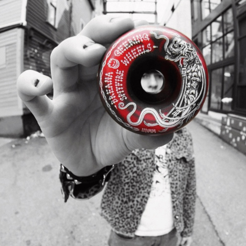 輸入SPITFIREスケートボードホイールFORMULA FOURリトルファイアマンアクションホイールプロフェッショナルスモールハードホイール