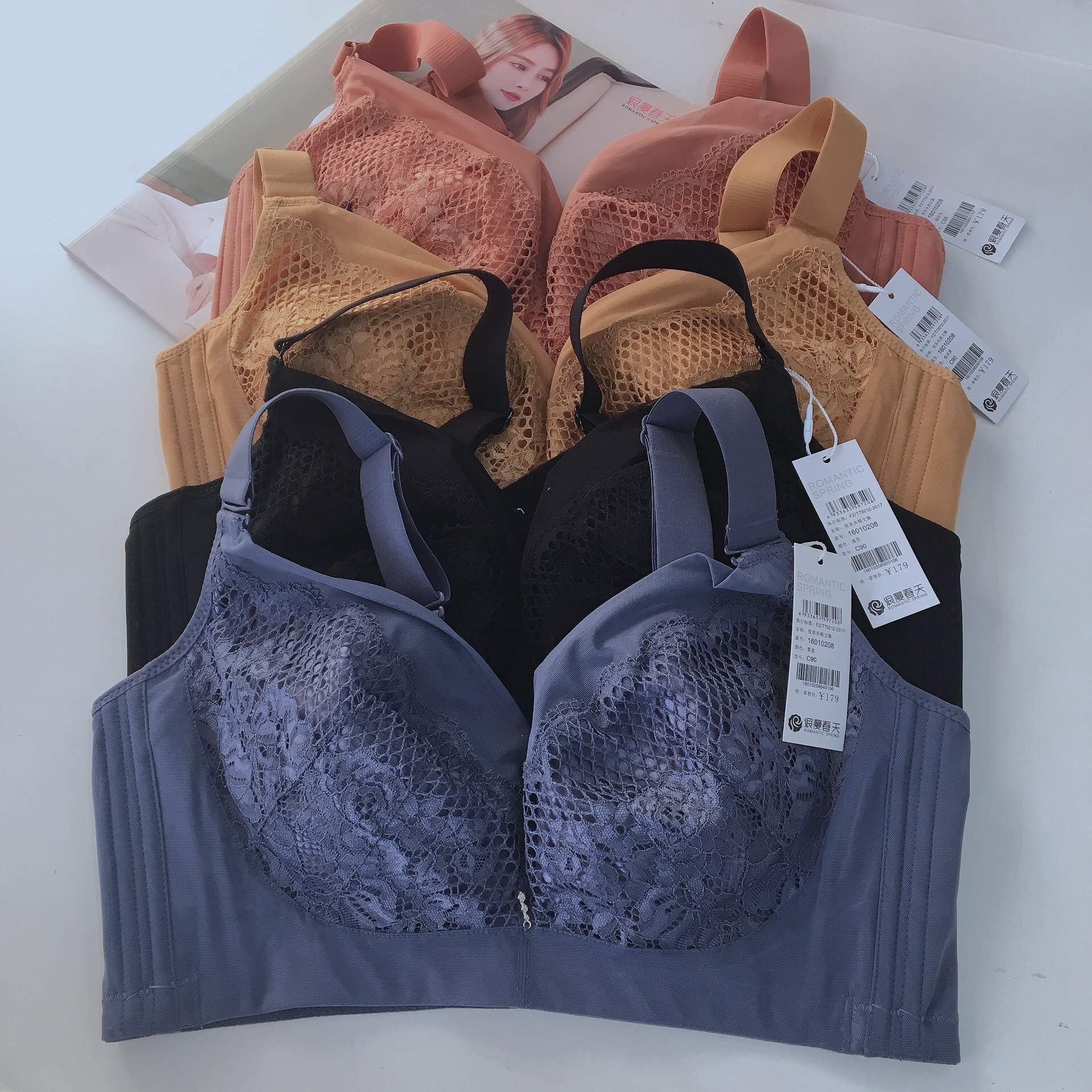 Romantic Spring 16010208 Adjustable Padded Cotton Sewn Steelless Figure Gathered Light Breathable C Cup Comfortable Bra