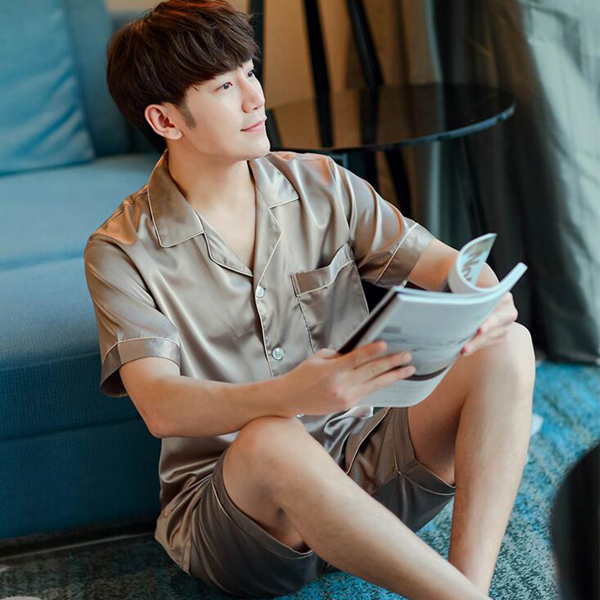 (100% mulberry silk) silk pajamas men's summer thin section short-sleeved two-piece suit ice silk silk home clothes for men