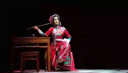 2026海门大剧院·江海文化戏剧节 刘晓庆主演传奇话剧《风华绝代》—南通站 2026海门大剧院·江海文化戏剧节 刘晓庆主演传奇话剧《风华绝代》—南通站