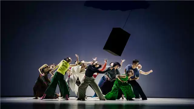 2023舞蹈节 云门舞集《霞》