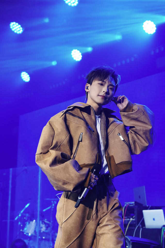 郑润泽 “绚烂 枯萎 以后” 2023-2024巡回演出 —重庆站