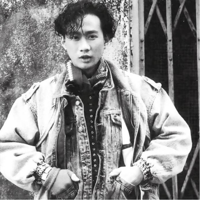 极光乐队《2022 和平与爱·纪念家驹逝世28载》巡回演唱会-兰州站