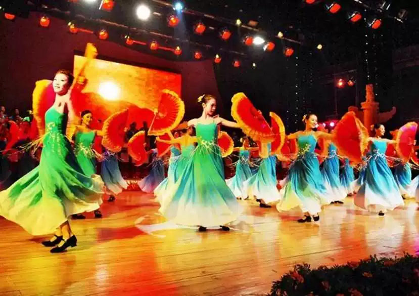 大型音乐史诗—东方红(图11)