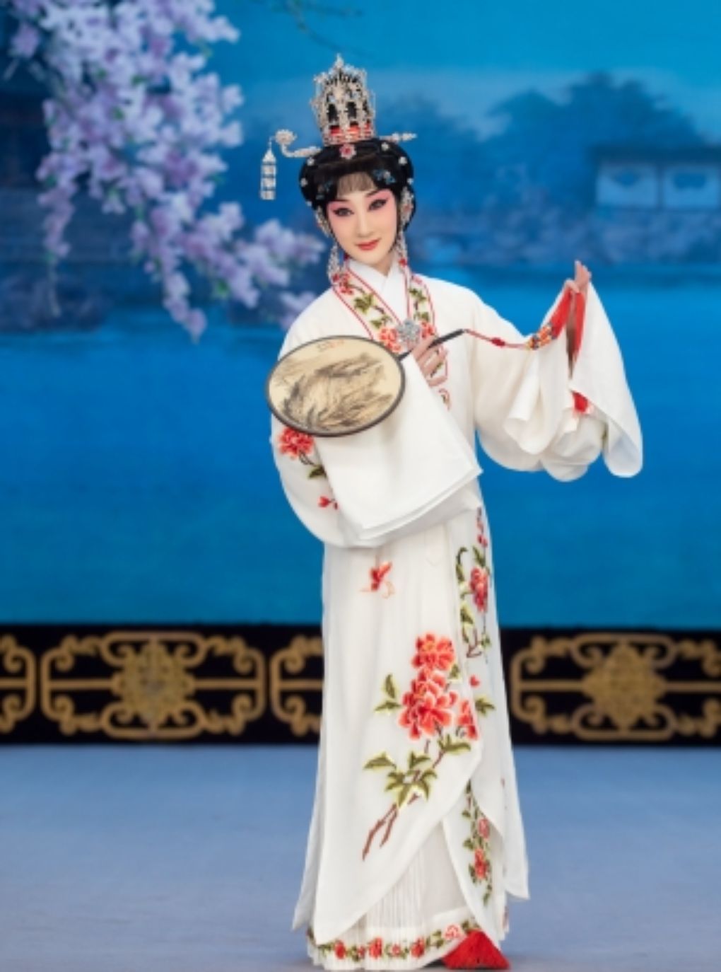 【北京】长安大戏院8月14日“梅韵璇音”窦晓璇个人京剧专场——京剧《谢瑶环》