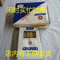 The Crown toothbrush an old and old department store item in stock has expired and cannot be used as a nostalgic film and television prop.