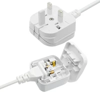 Белые два плоских ногах, вставленные [13а слито]