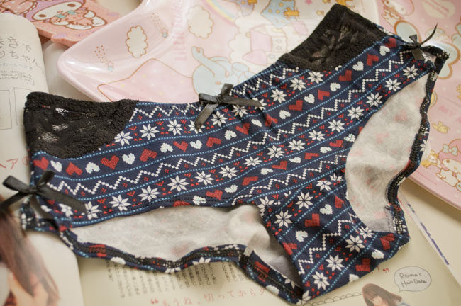 Slip jeunesse en soie Ice - Ref 669138 Image 55