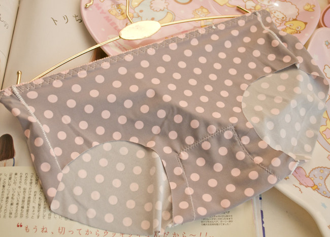 Slip jeunesse en soie Ice - Ref 669174 Image 24